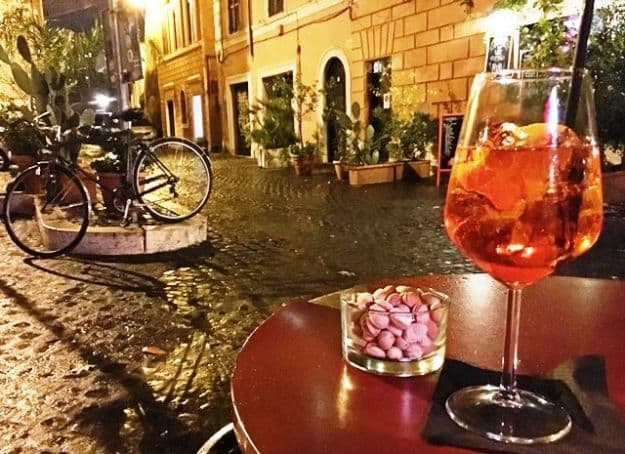 Aperitivo in Trastevere